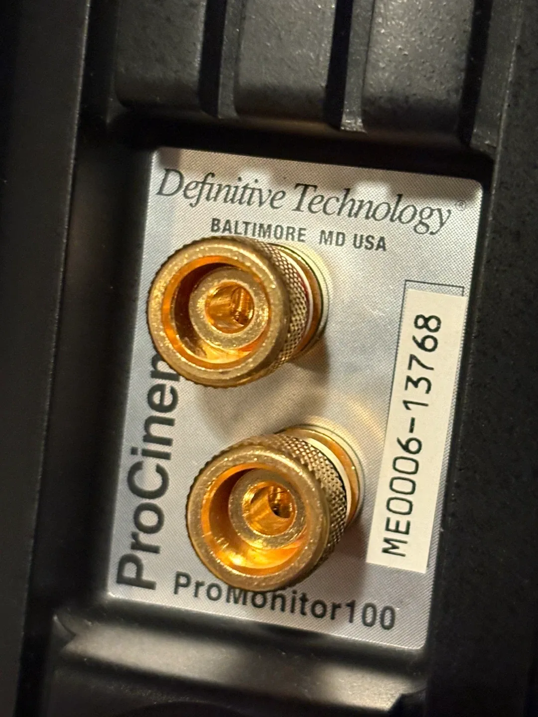 Definitive Technology ProMonitor 100 Speakers image indicator(2)