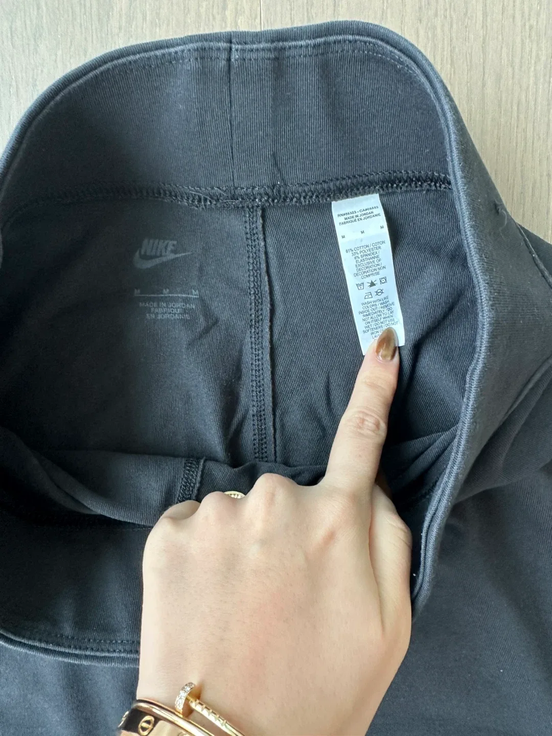 Nike Black Leggings - Size M #cleanout image indicator(2)
