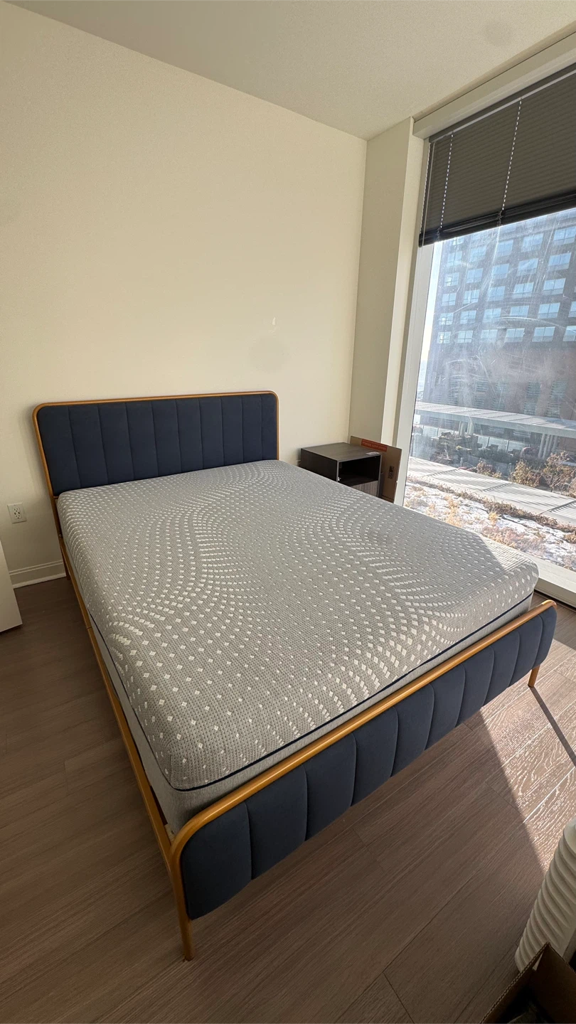 Bed frame + Mattress - photo 4