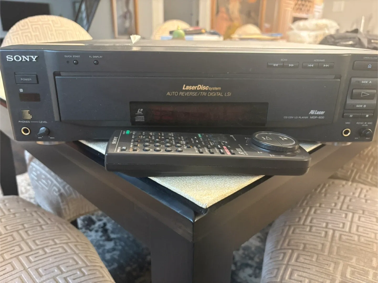Sony AV Laser Disc Player MDP-600