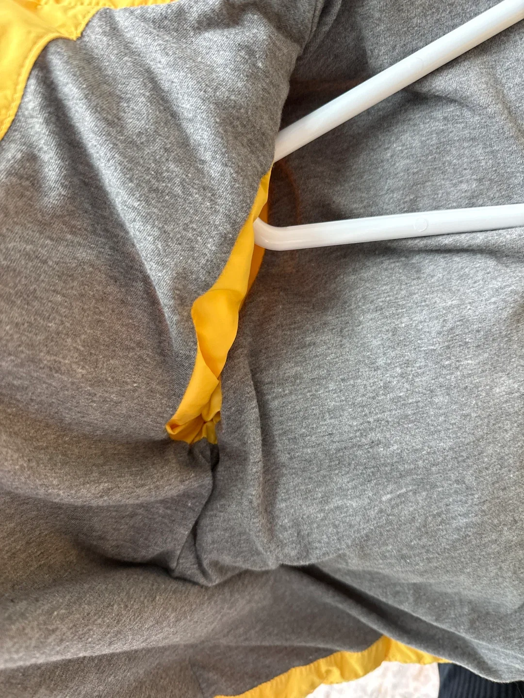 Abercrombie & Fitch Yellow Puffer Jacket - Size S image indicator(7)