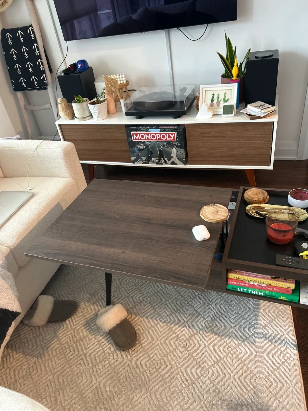 Adjustable Height Coffee Table image indicator(2)