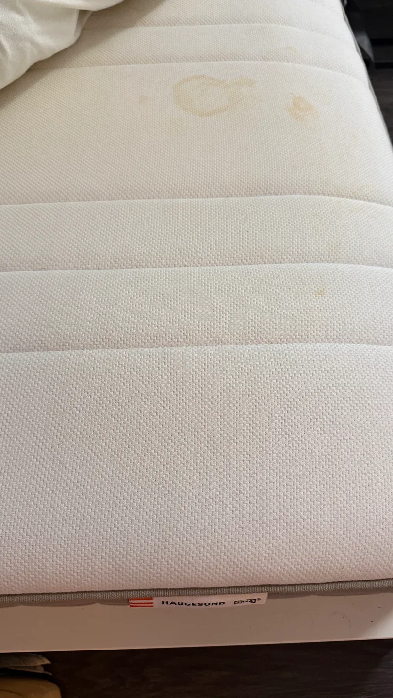 Moving Sale! IKEA MALM QUEEN SIZE BED FRAME + MATTRESS image indicator(4)