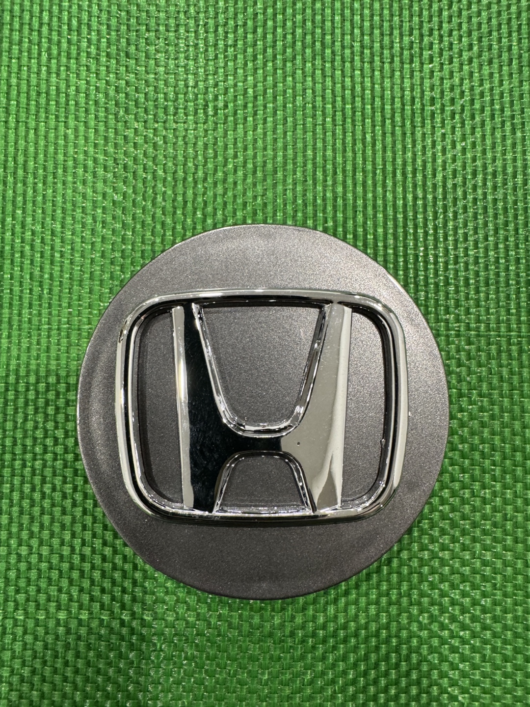 Honda Wheel Center Caps - Set of 4 - photo 3