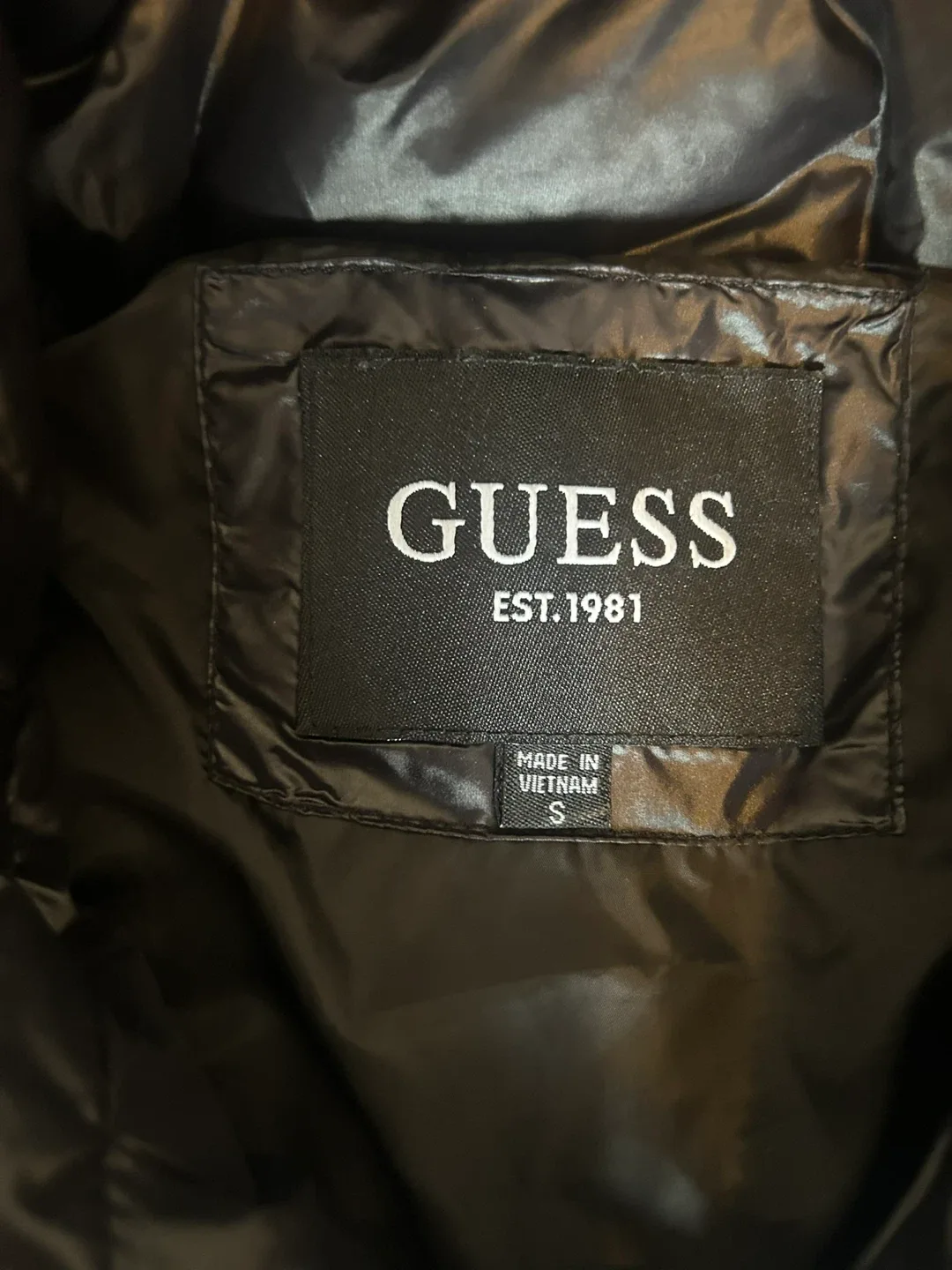 Guess Black Puffer Jacket - Size S image indicator(2)