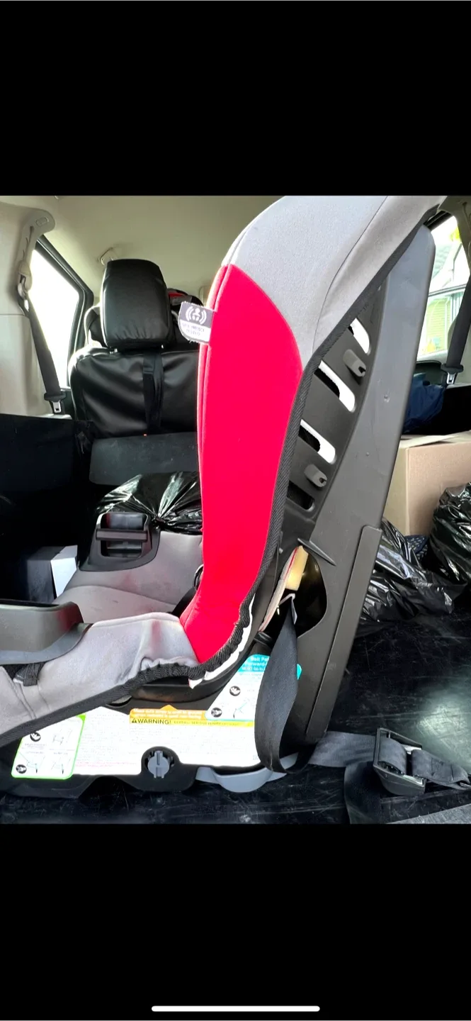 Evenflo Sonus Car Seat - Manufactured 2022