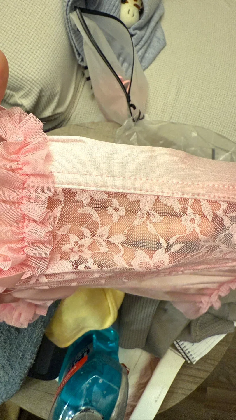 New Pink Satin and Lace Corset and G-string Set image indicator(7)