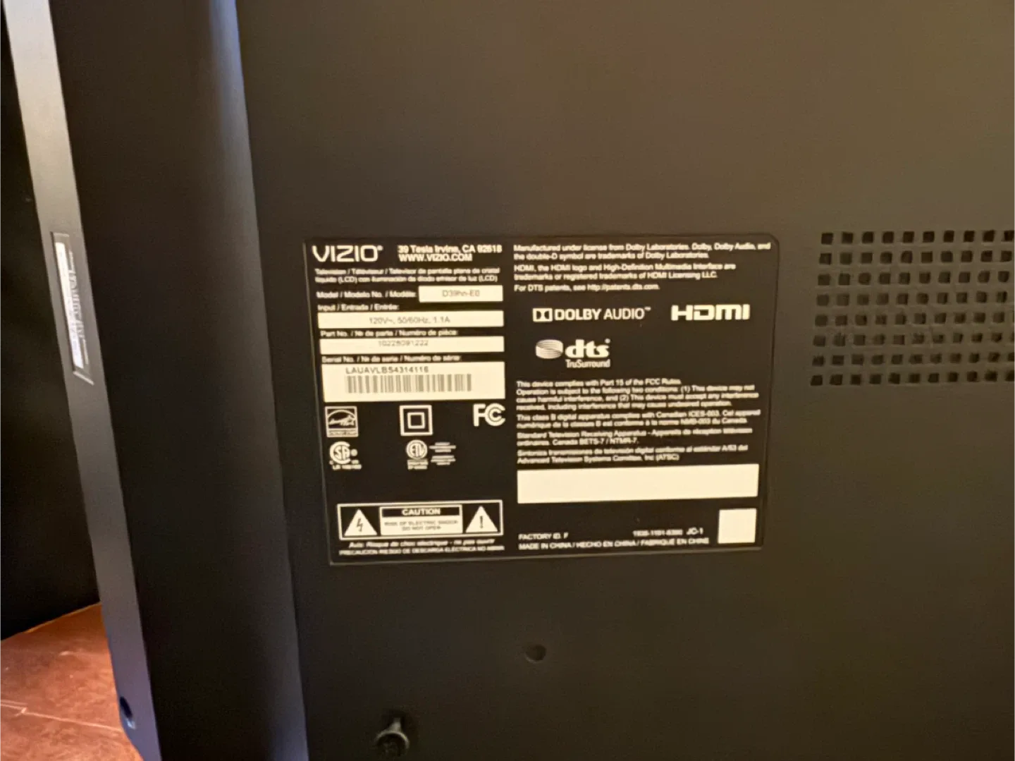 Vizio D39H-E0 39-inch TV image indicator(3)