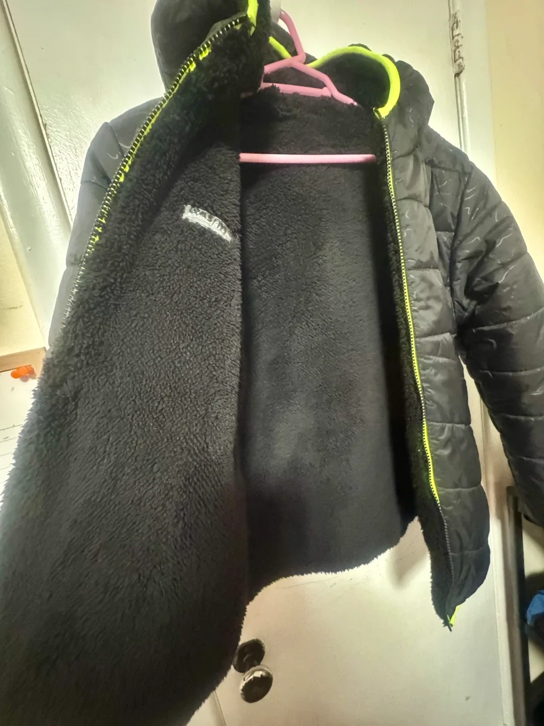 Eddie Bauer Black Puffer Jacket size 14 image indicator(2)