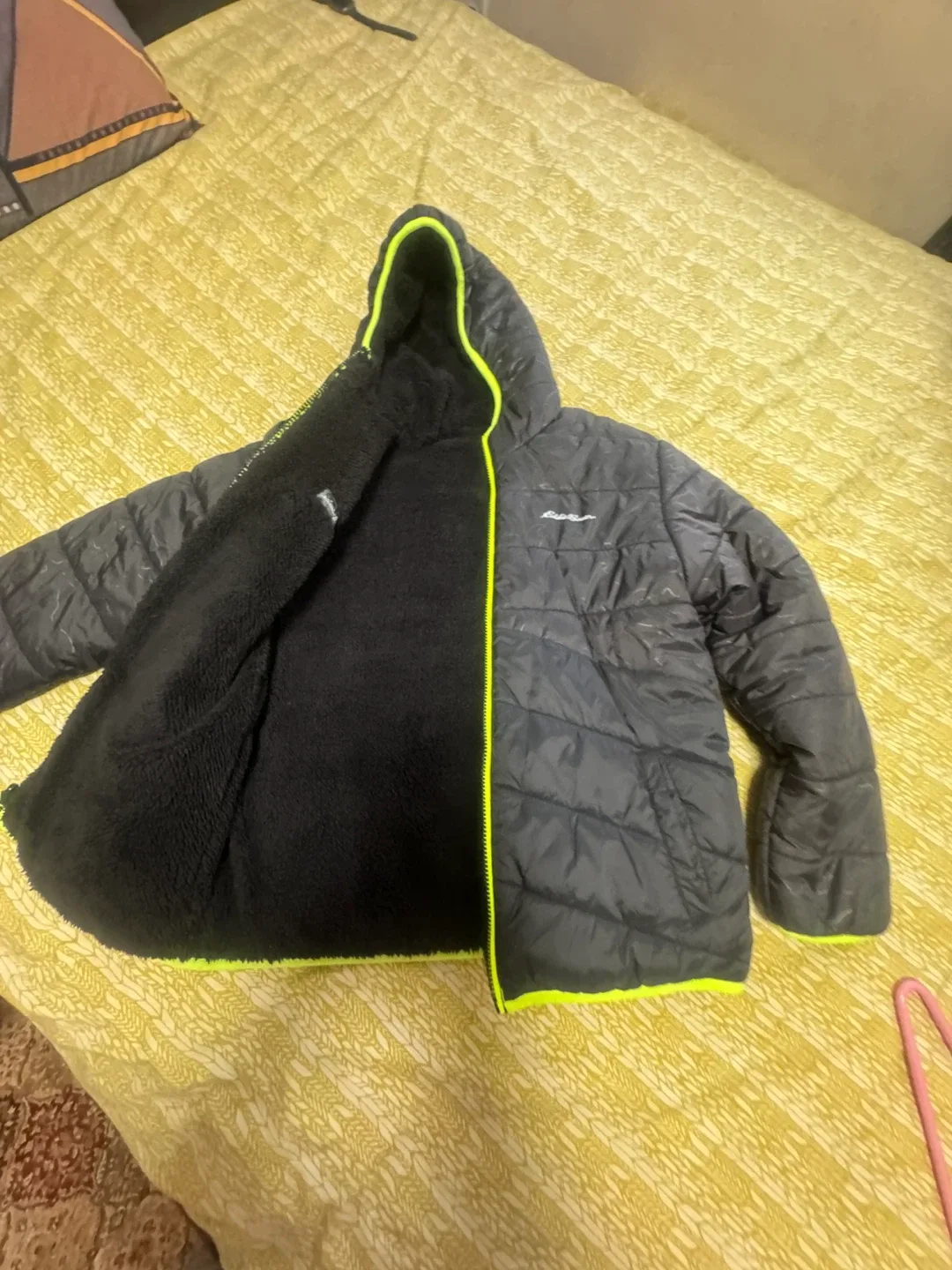 Eddie Bauer Black Puffer Jacket size 14 image indicator(5)