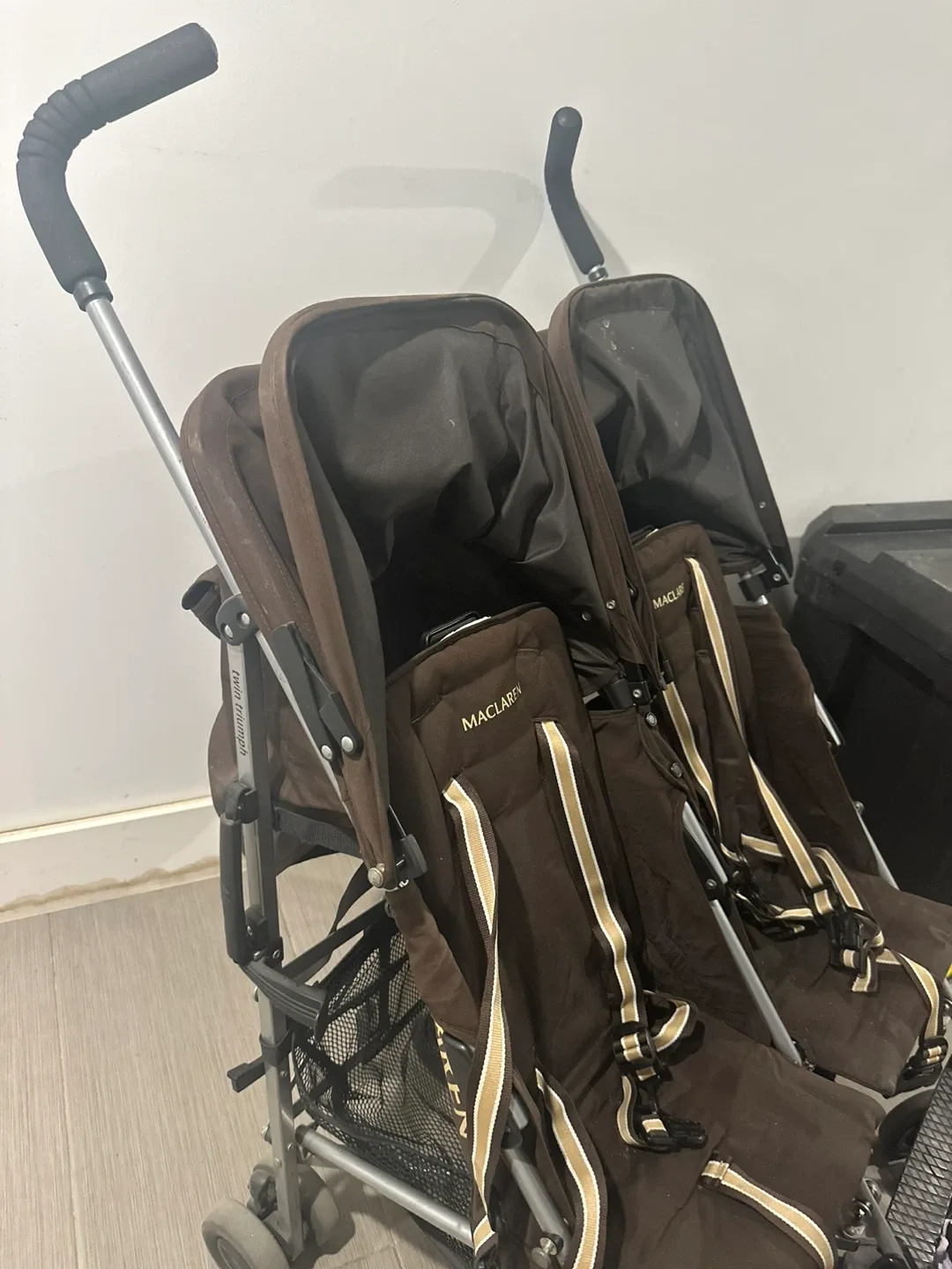 Maclaren Twin Triumph Stroller - Brown image indicator(4)