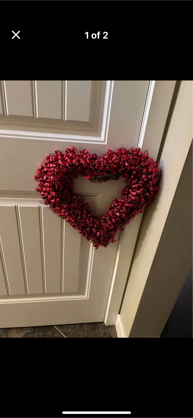 valentine's day heart wreath - photo 2