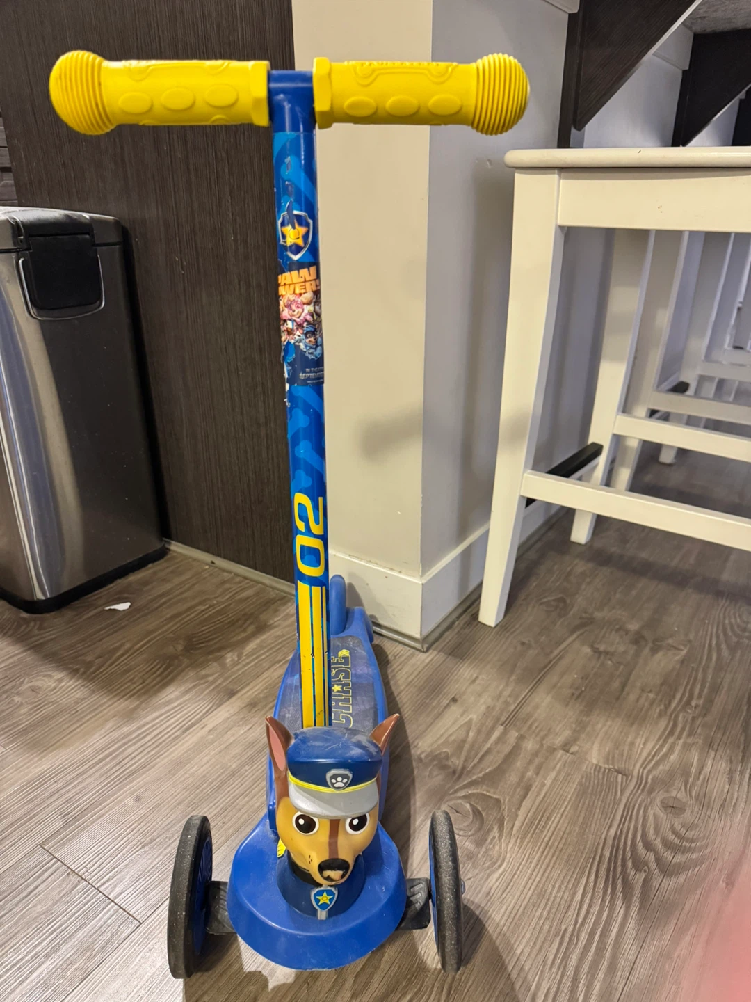 Paw Patrol Chase 3-Wheel Scooter
