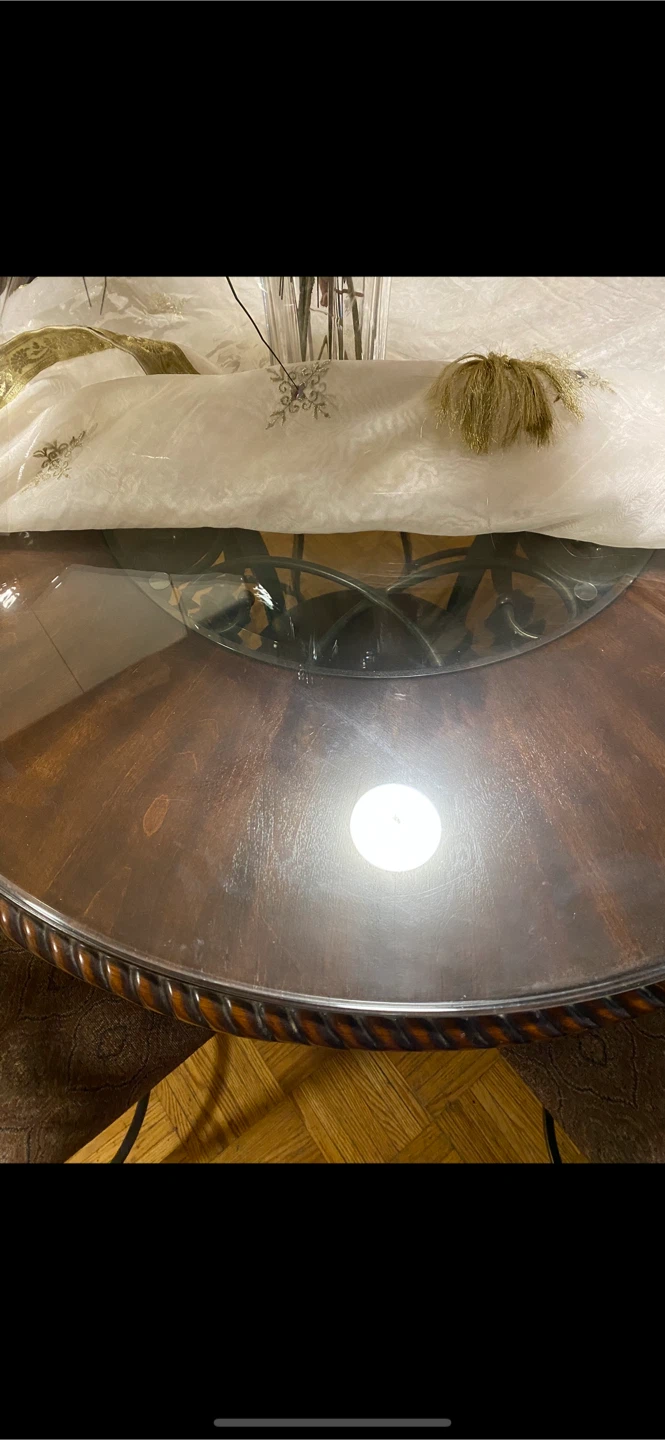 Dining table with 4 chairs &china cabinet only - photo 4