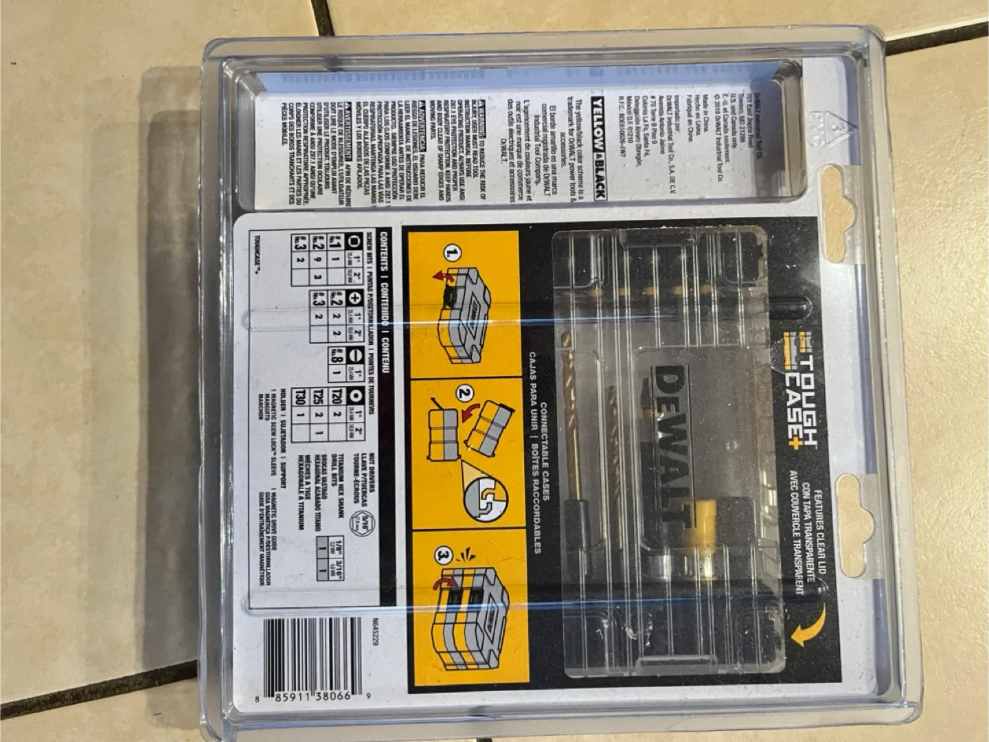 DeWalt MAX Fit 33-Piece Screwdriver Bit Set - New image indicator(2)