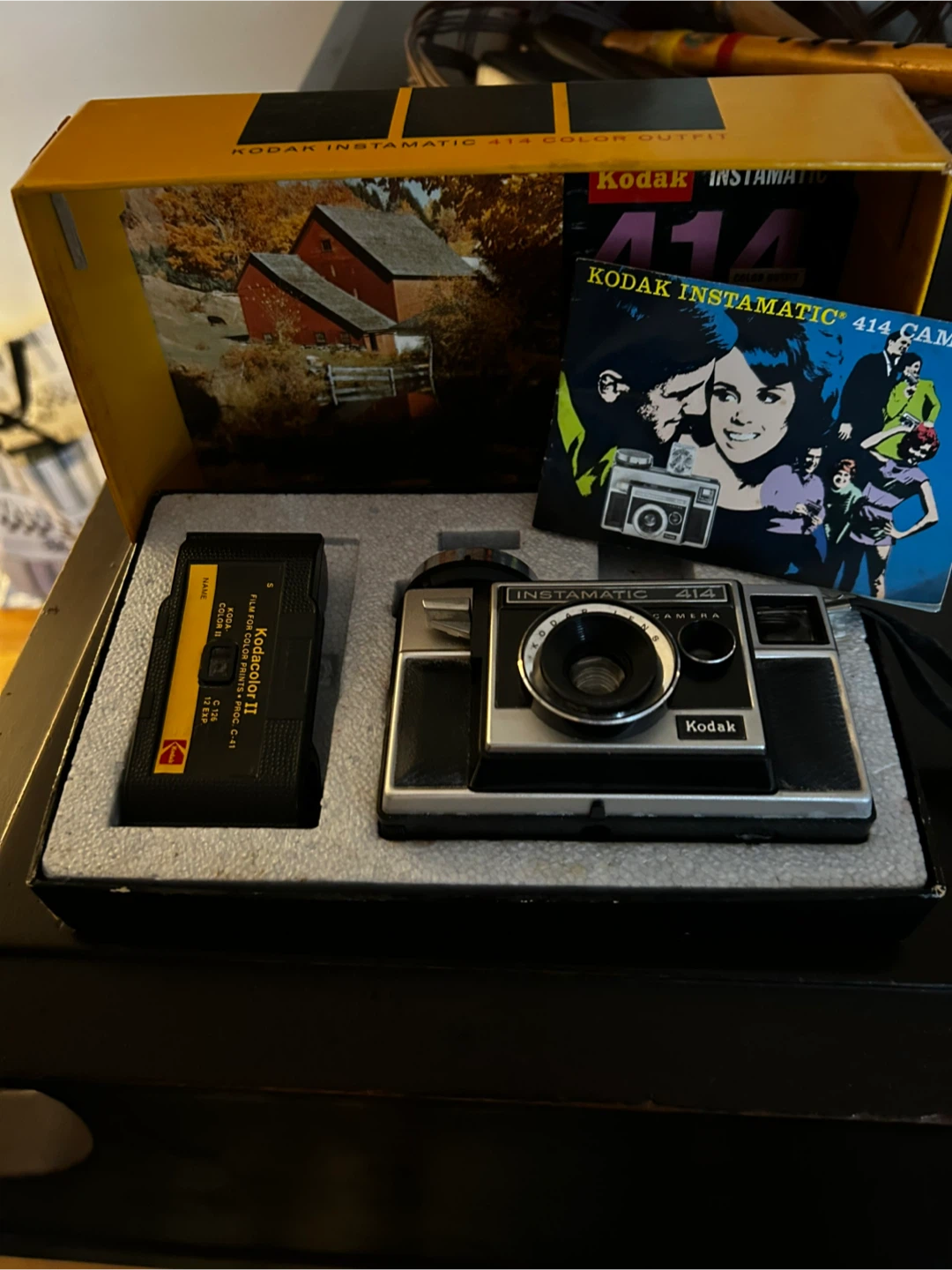 Kodak Instamatic 414 Camera & Dura Own Picture-Lite