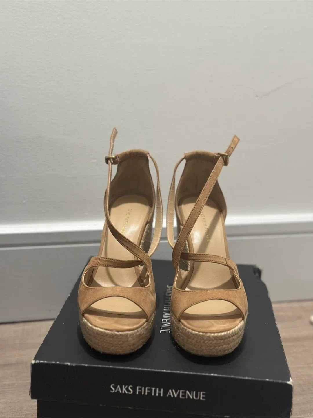 Saks Fifth Avenue Melody Wedge Sandals - Size 5.5 image indicator(3)