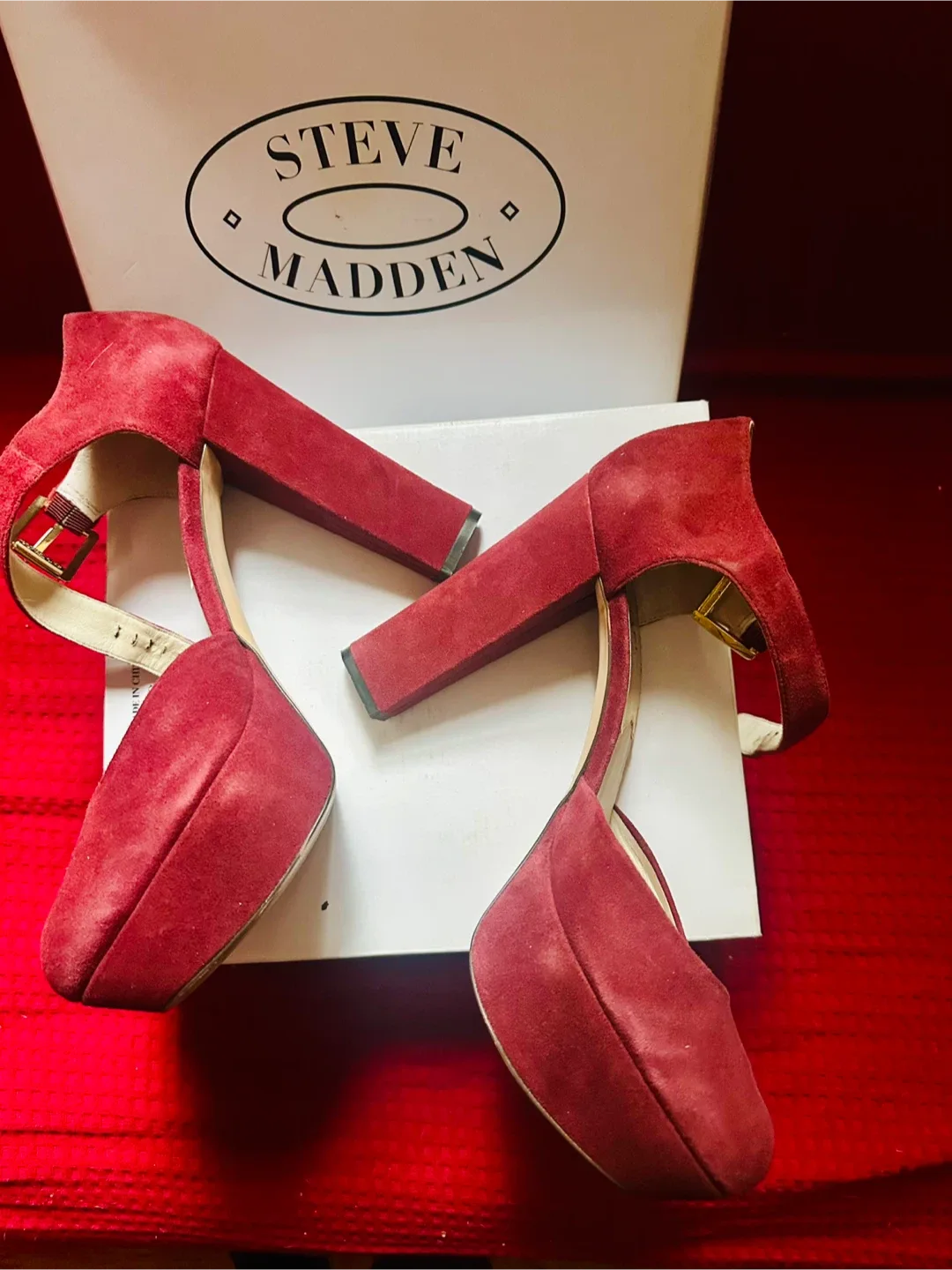 Steve Madden Red Suede Heels - Size 10 image indicator(6)