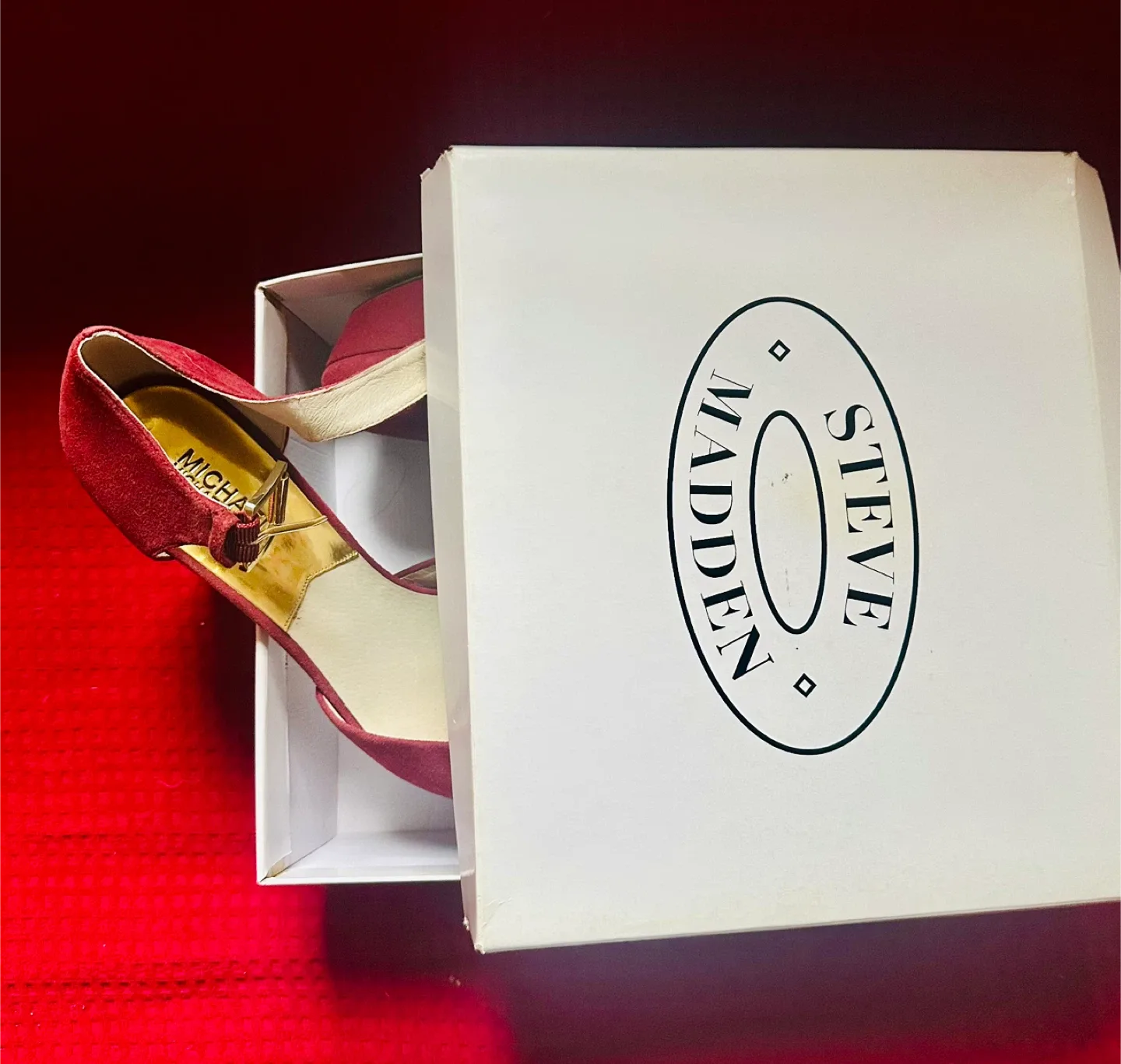 Steve Madden Red Suede Heels - Size 10 image indicator(8)