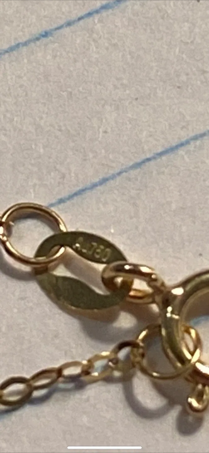 18K Gold Pearl Necklace image indicator(3)