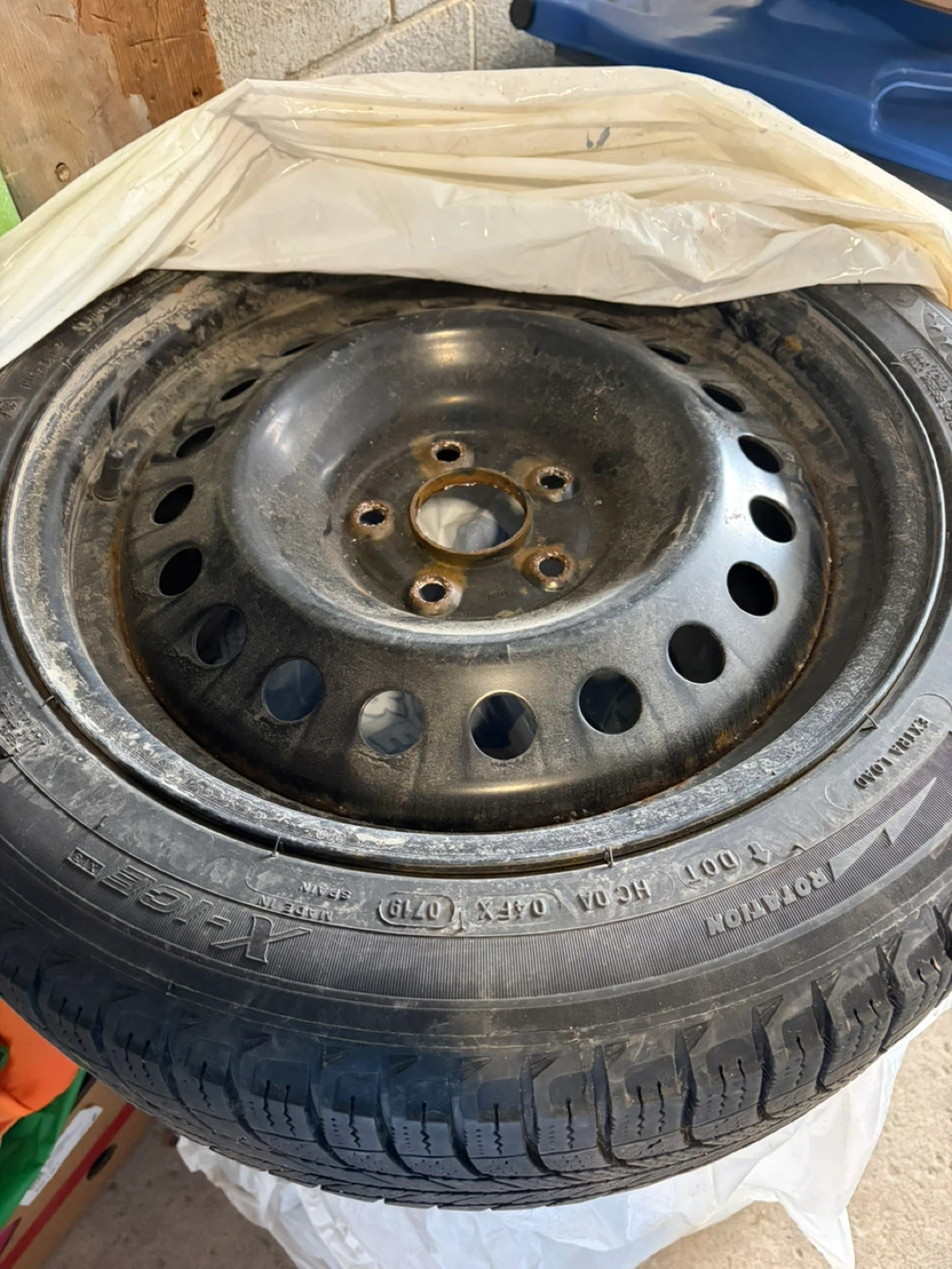 Michelin x-Ice Winter Tires 225/50 R17