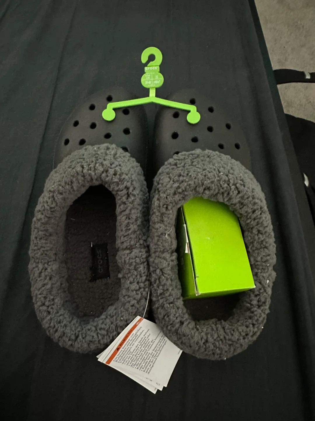 New Crocs Classic Blitzen IV Clog, US m7/w9