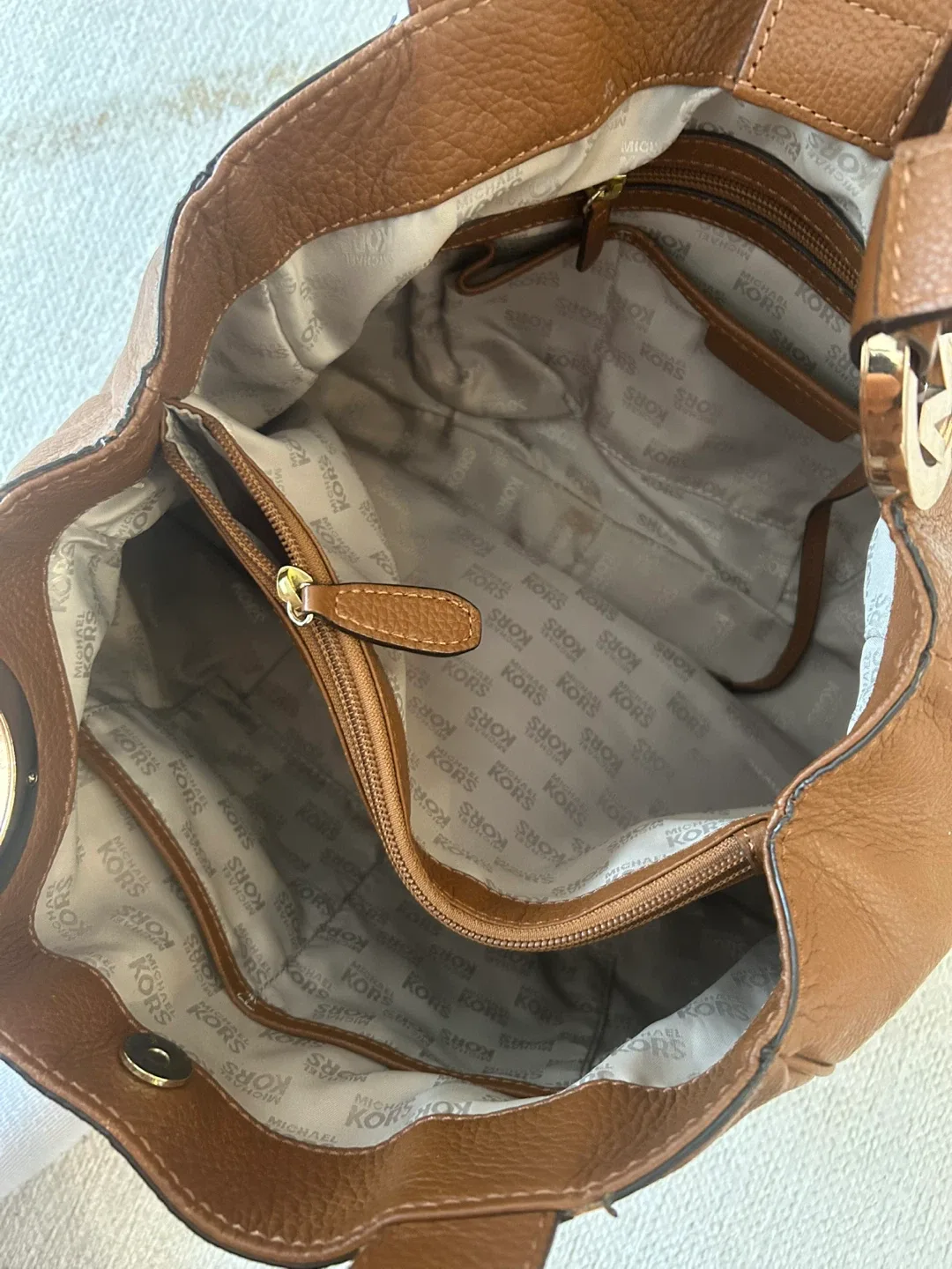 Michael Kors Brown Leather Tote Bag image indicator(4)