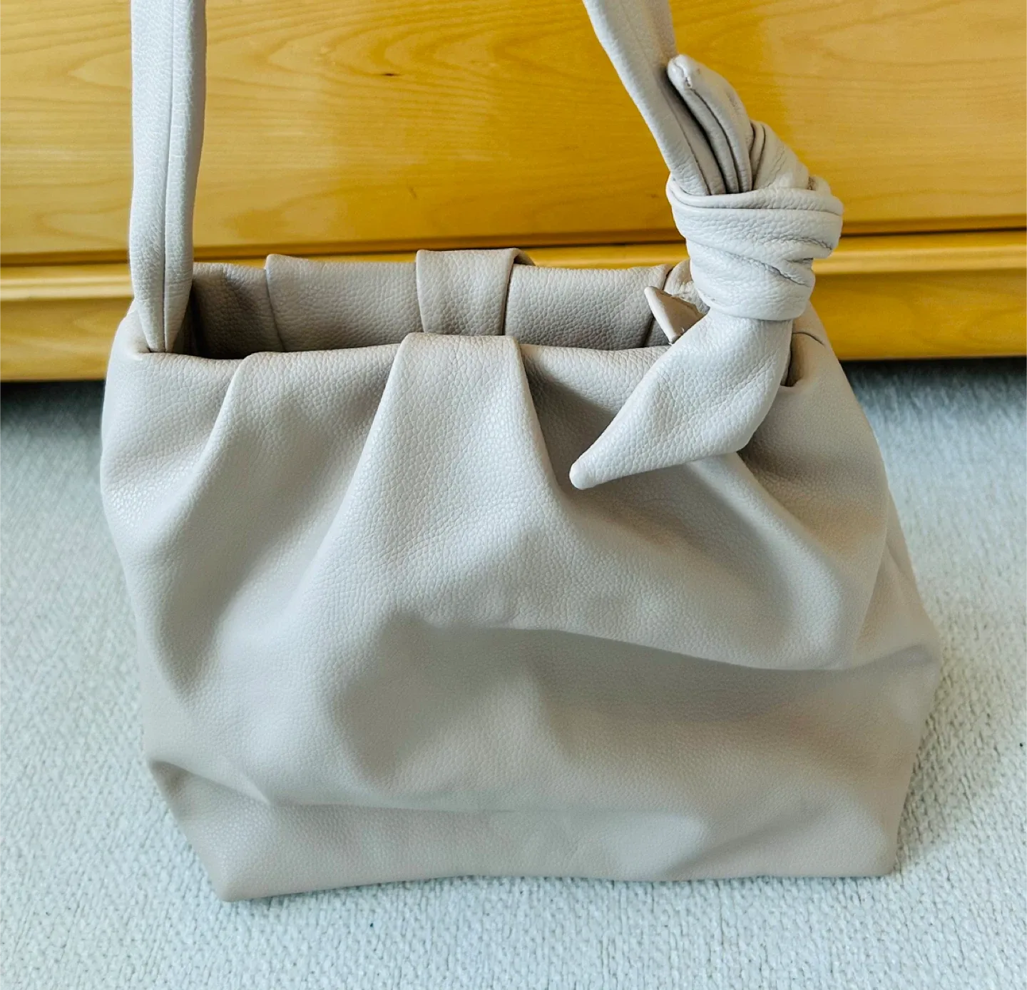 Zara Beige Gathered Shoulder Bag thumbnail
