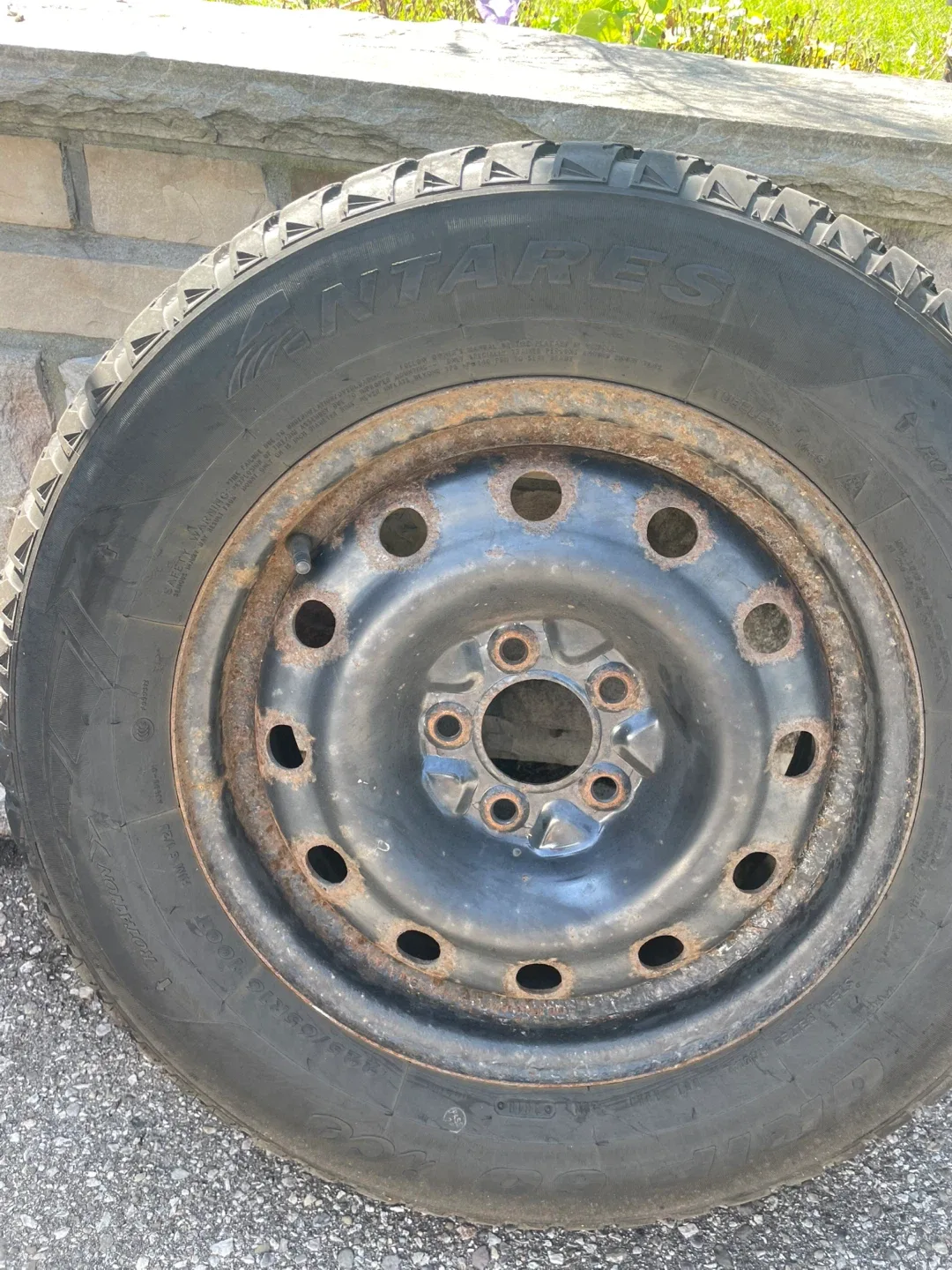 Antares 225/65R16 Winter Tires - Set of 4 image indicator(2)