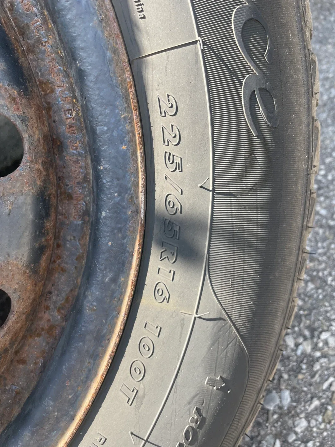 Antares 225/65R16 Winter Tires - Set of 4 image indicator(3)