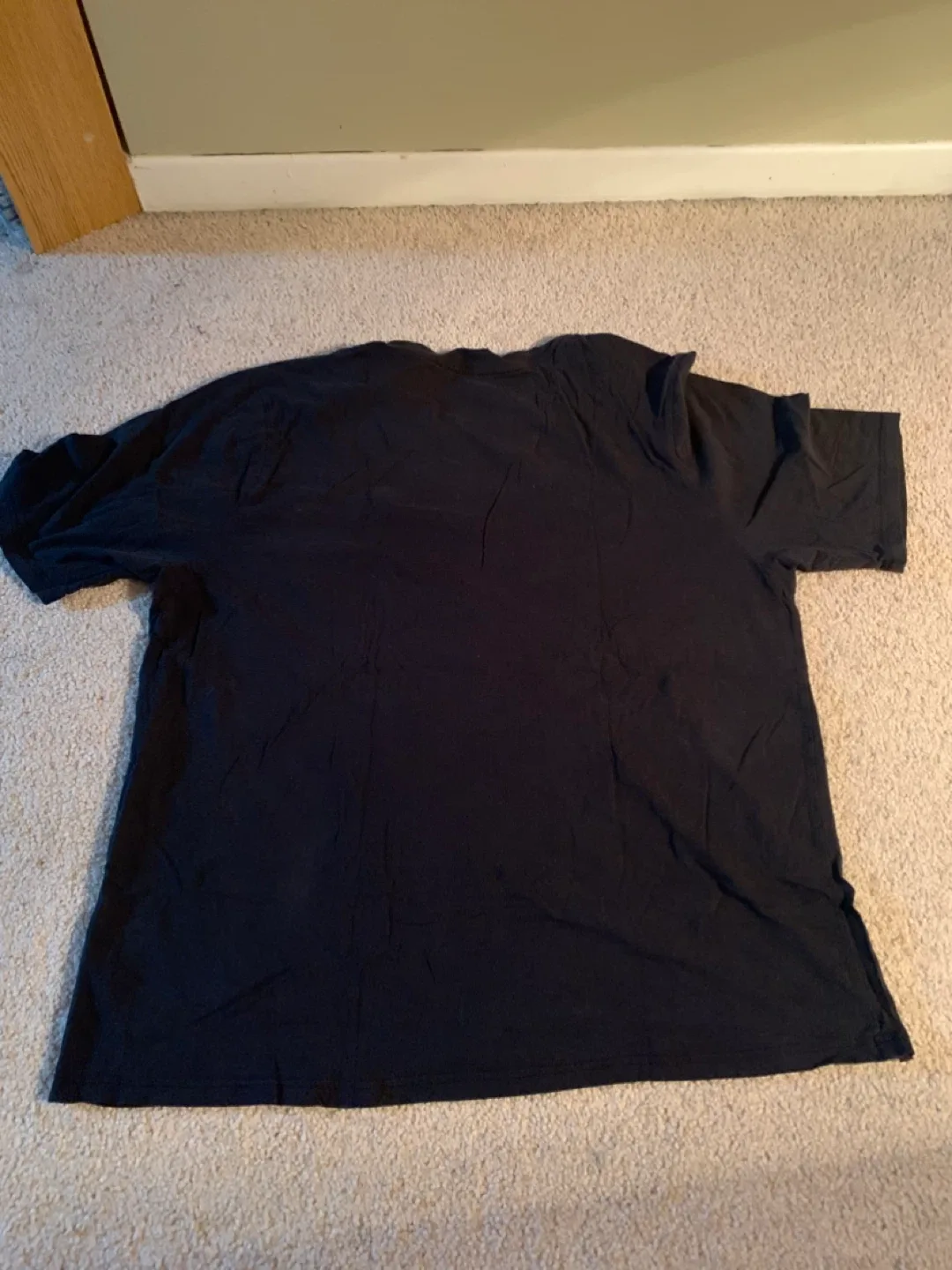 3 Men Shirts (XL/XXL) for $10 image indicator(5)