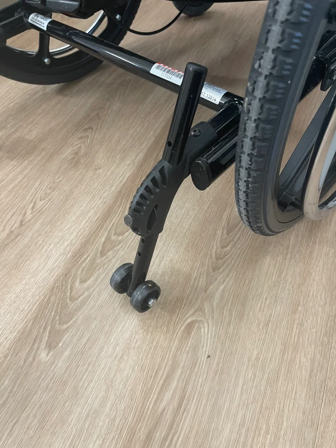 PowerPlus Extreme Tilt Wheelchair – Great Condition! image indicator(6)