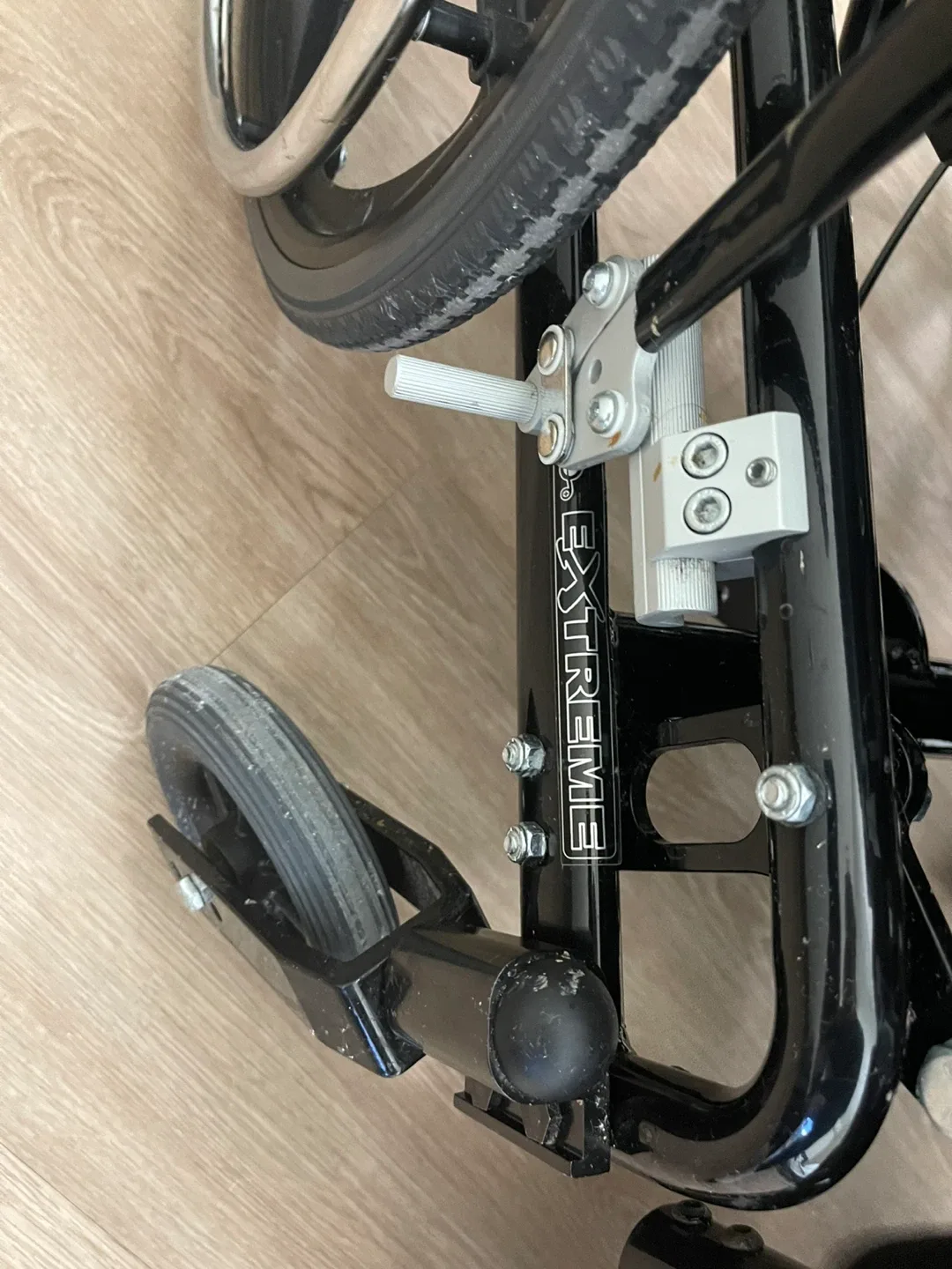 PowerPlus Extreme Tilt Wheelchair – Great Condition! image indicator(3)