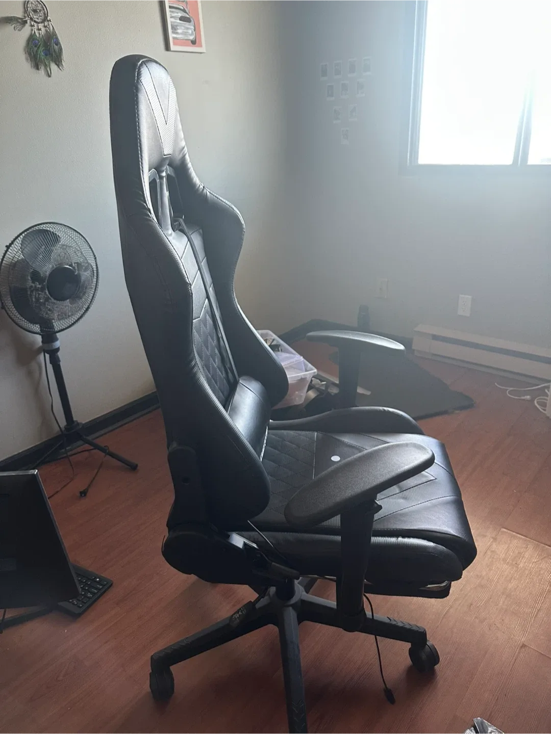 Darkecho Gaming Chair - Black image indicator(3)