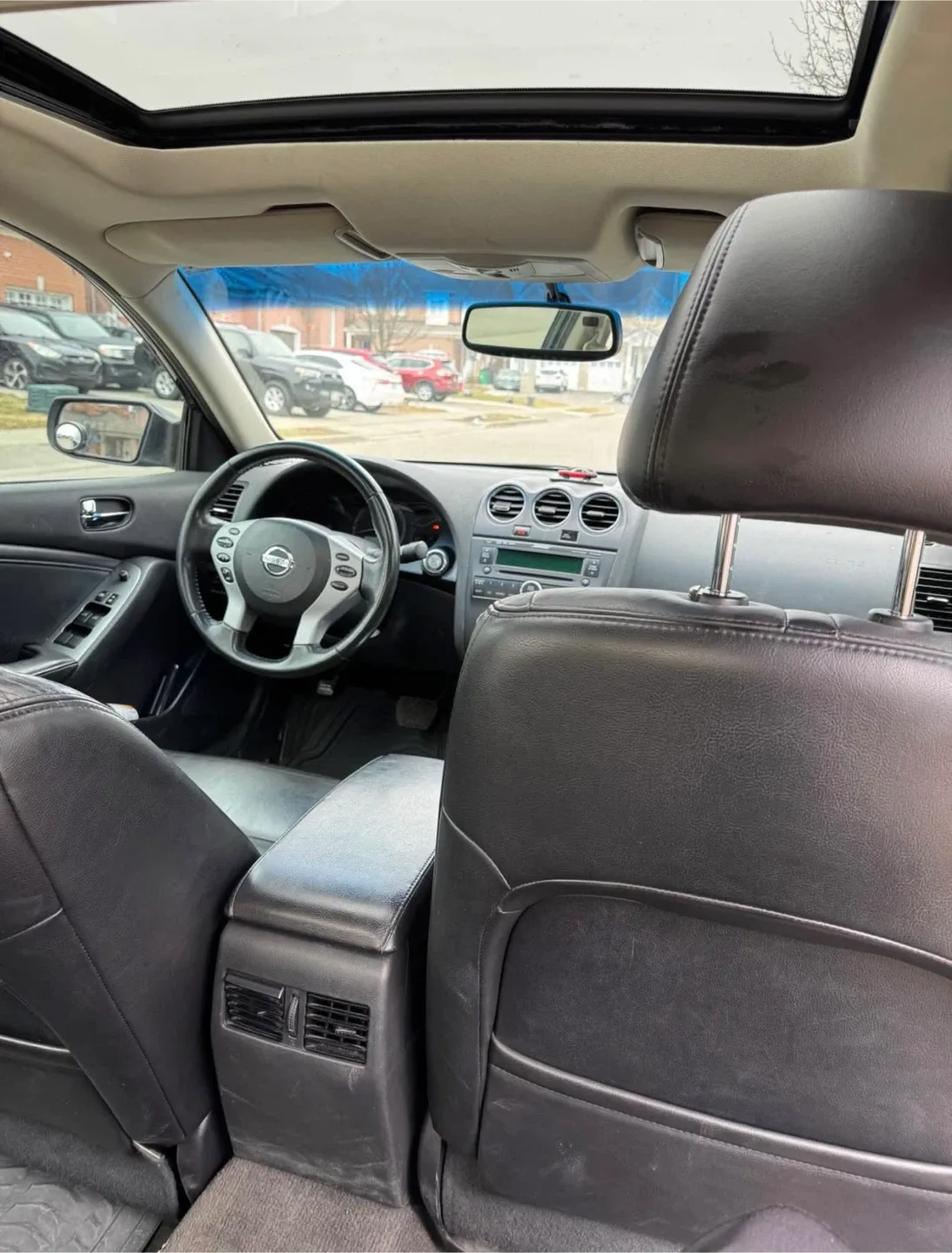 Nissan Altima Sedan image indicator(2)