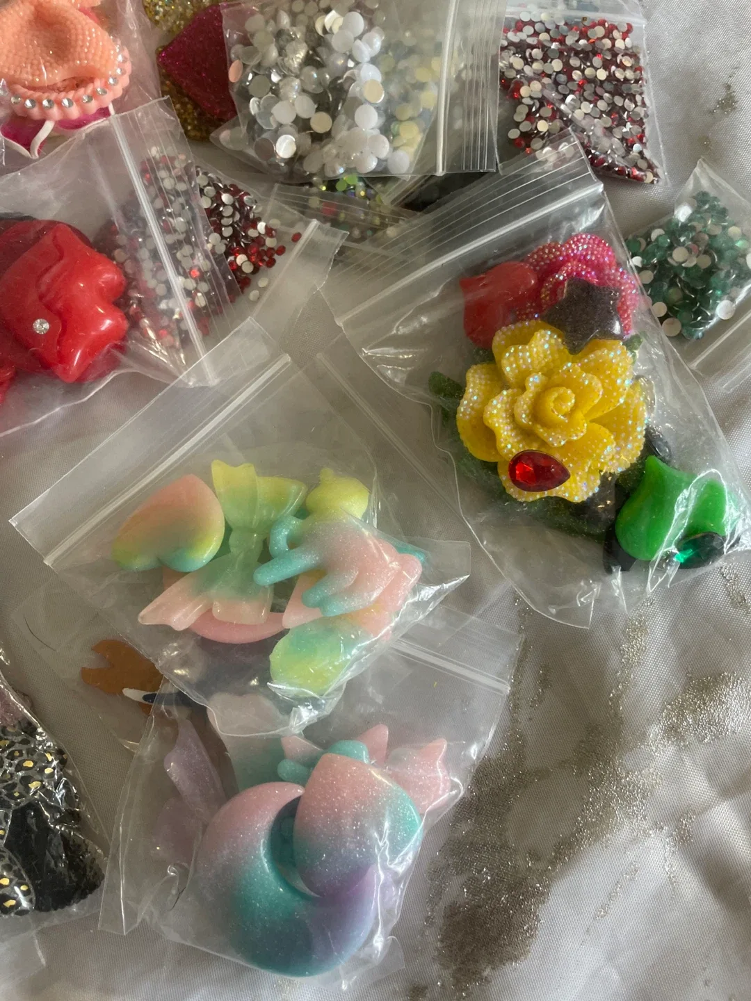 Assorted Craft Embellishments image indicator(5)