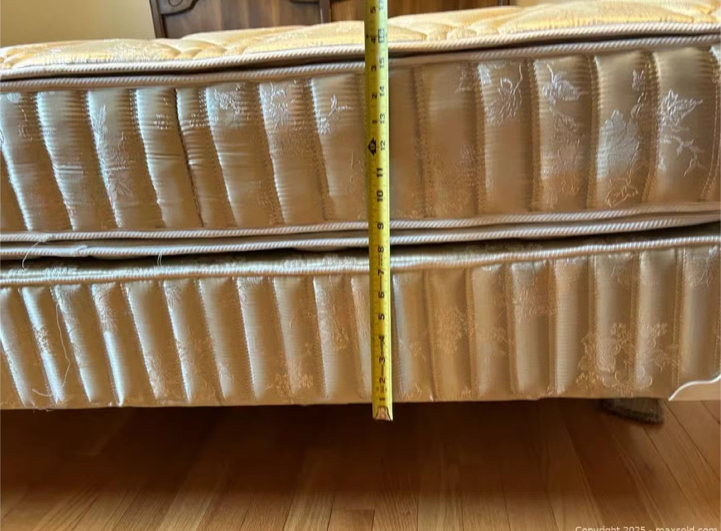 Simmons Beautyrest Quintessence Mattress with metal frame - photo 4