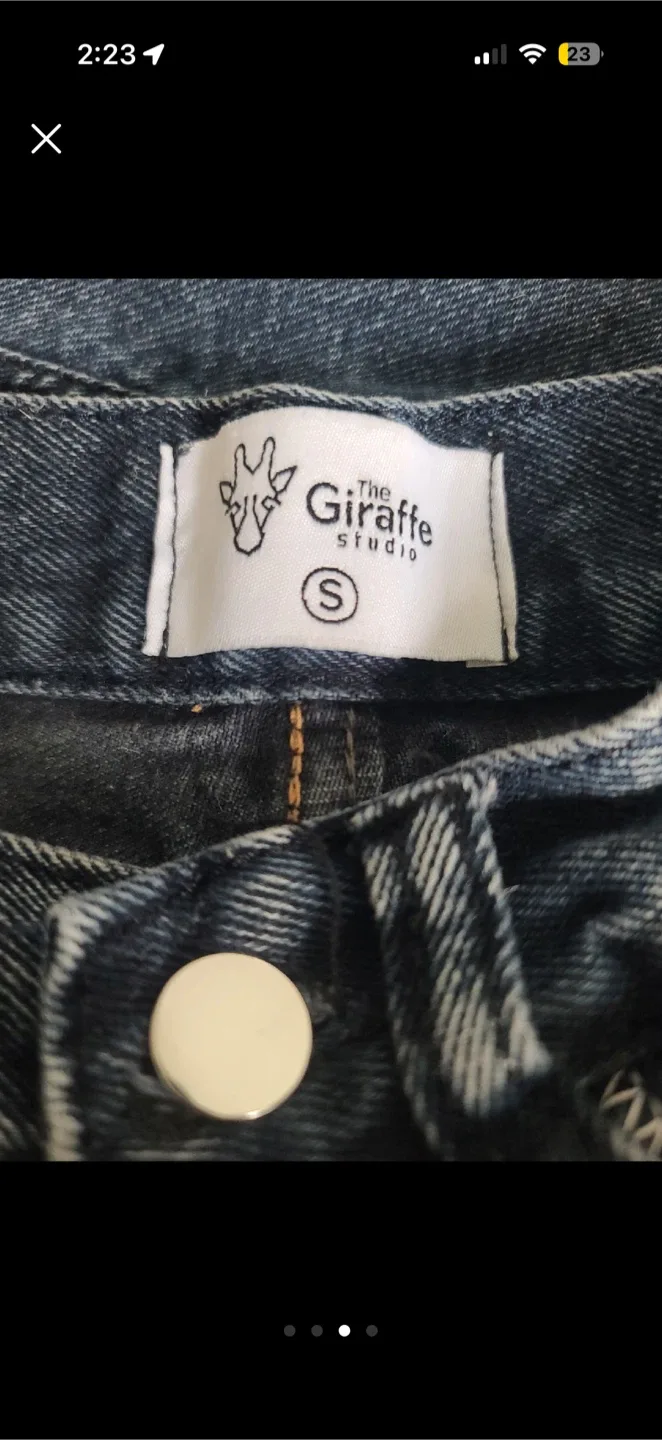The Giraffe Studio Jeans - Size S image indicator(3)