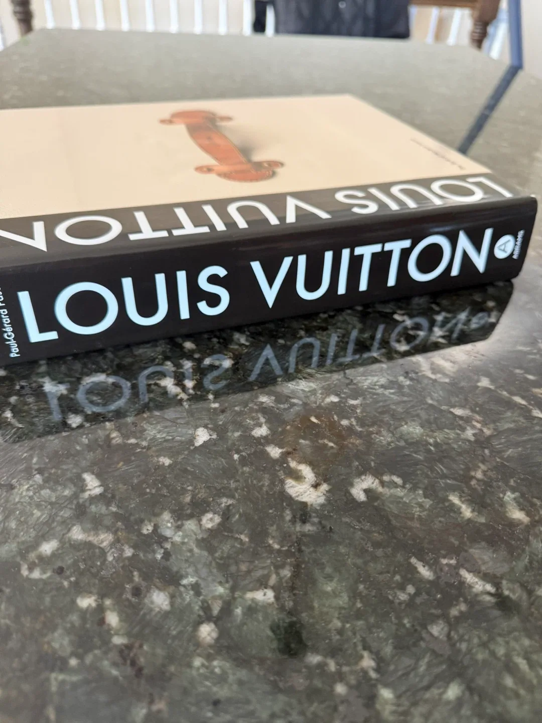 Louis Vuitton: The Birth of Modern Luxury Book image indicator(2)