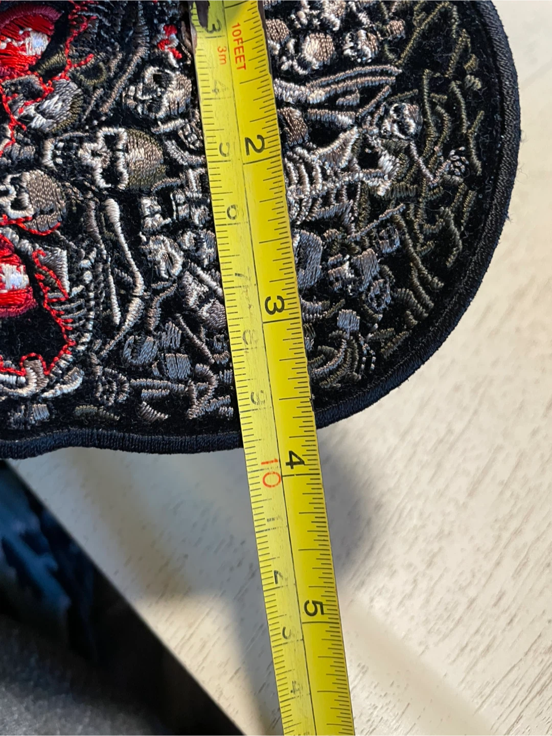 Skull Patch - Embroidered Iron On Applique - photo 4