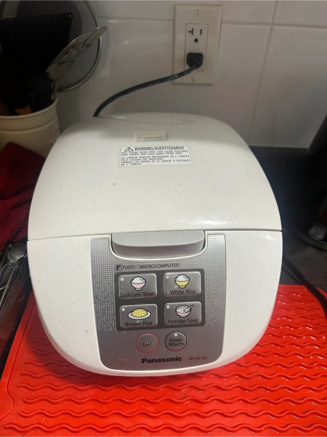 Panasonic SR-DF101 Fuzzy Microcomputer Rice Cooker