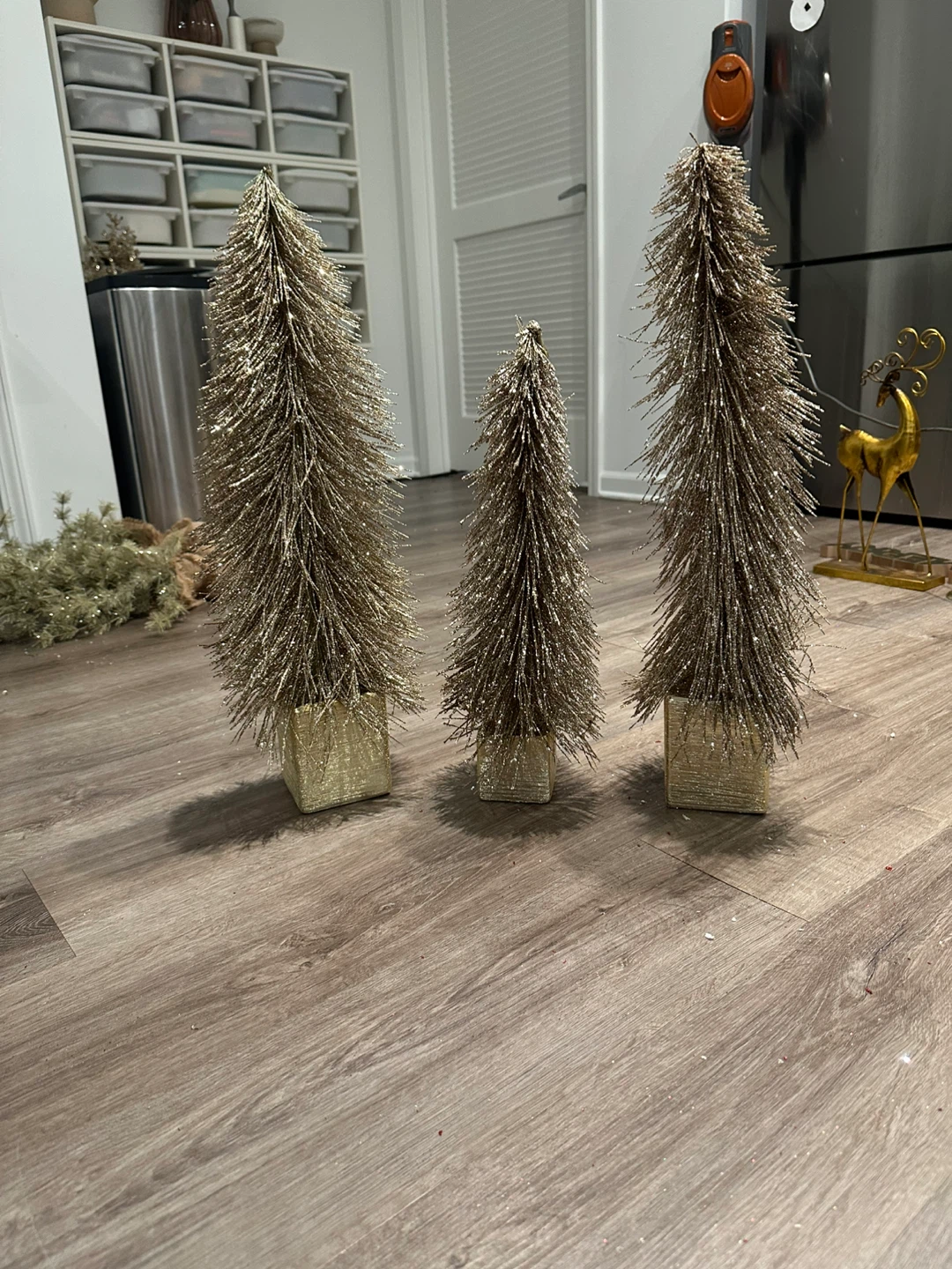Set of 3 Gold Glitter Christmas Trees