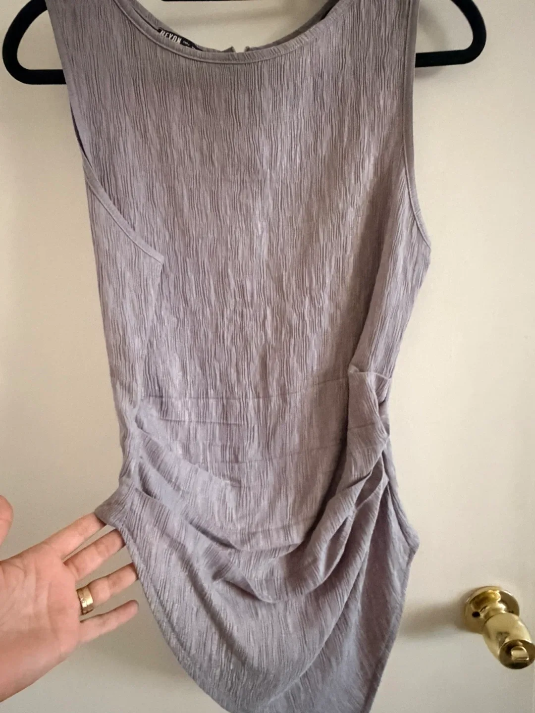 Grey Sleeveless Top image indicator(2)