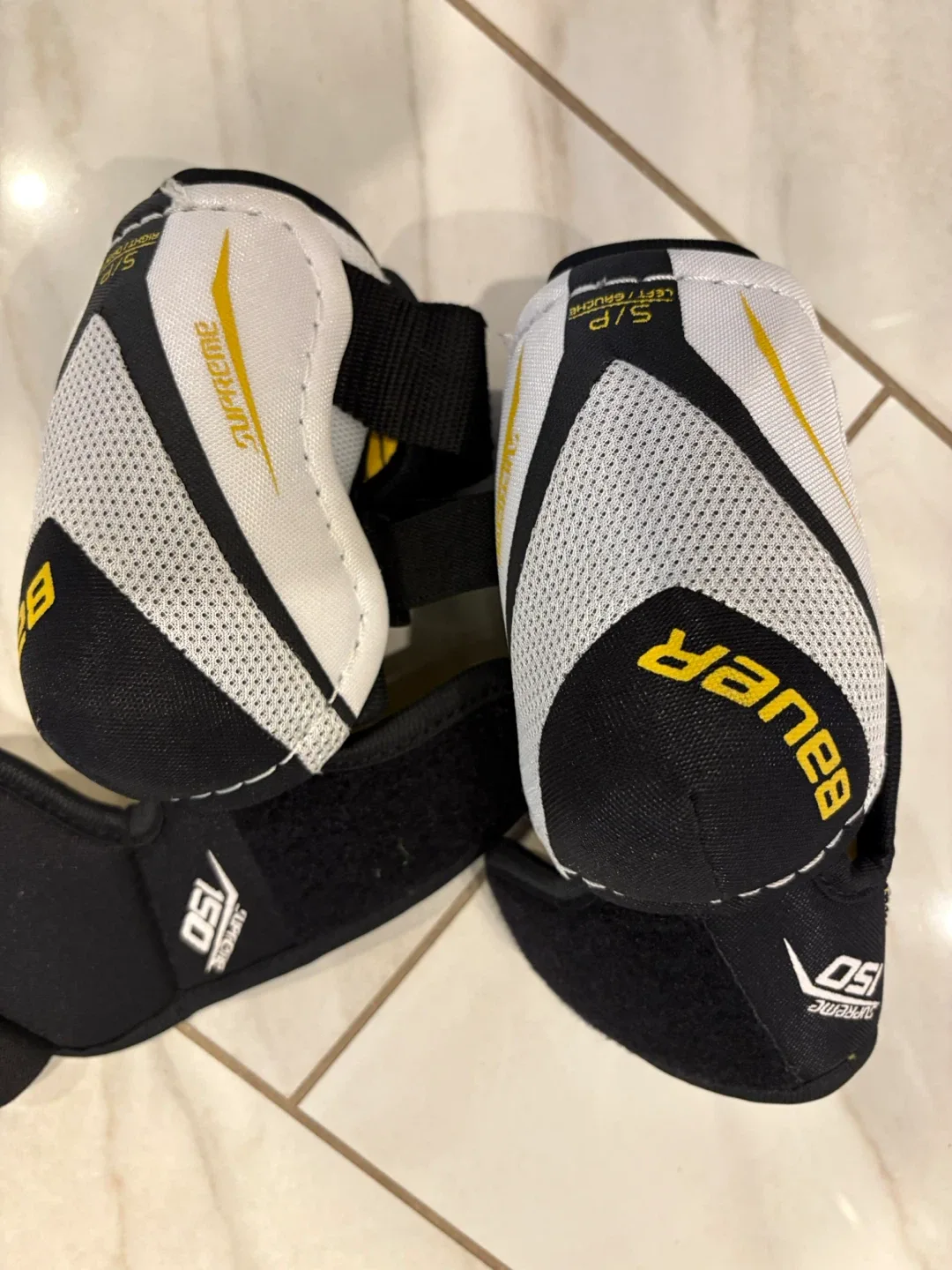 Bauer Hockey Gear - Jr. L/G & M/M image indicator(8)