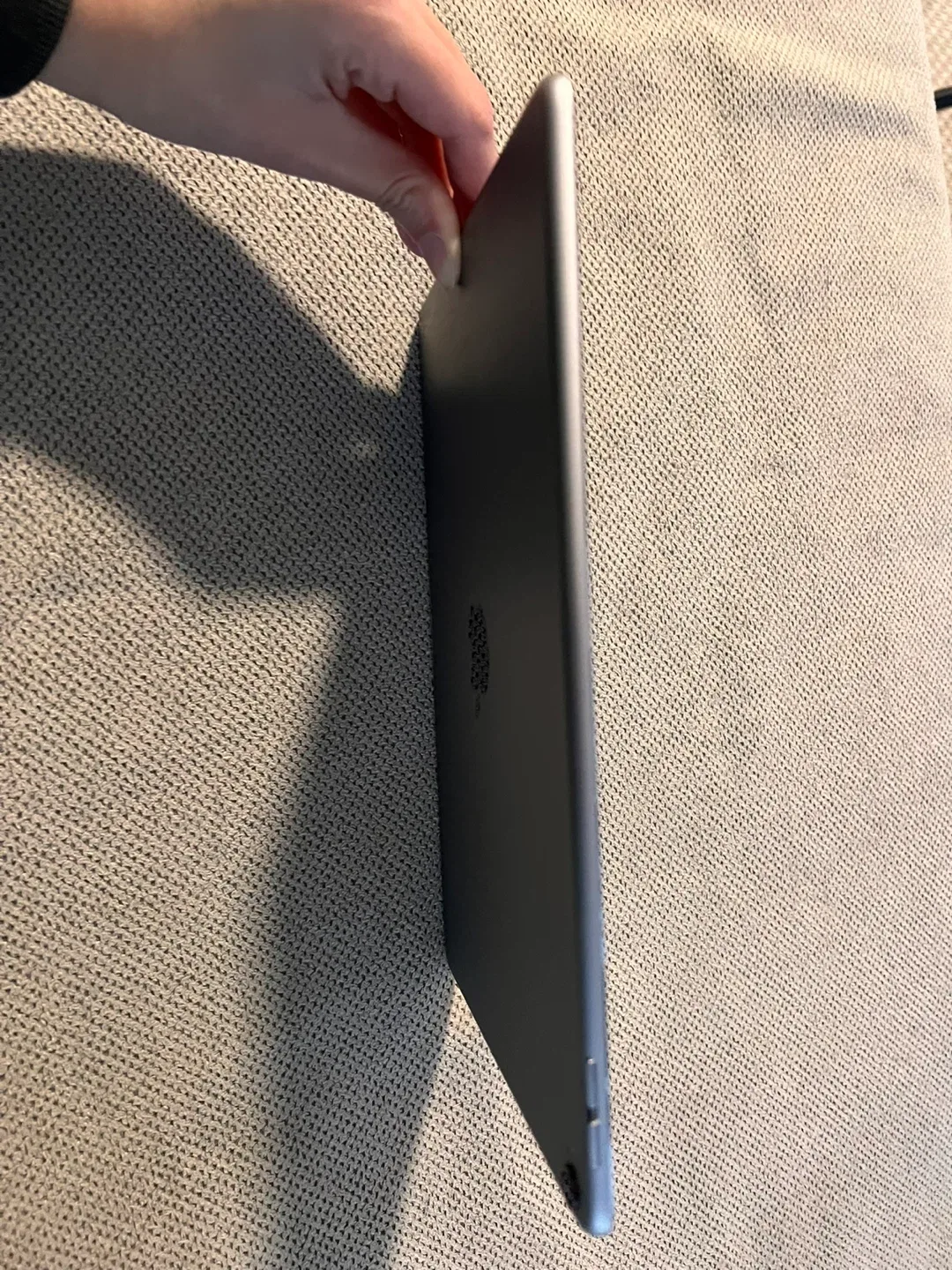 iPad Pro 10.5 inch - Silver image indicator(5)