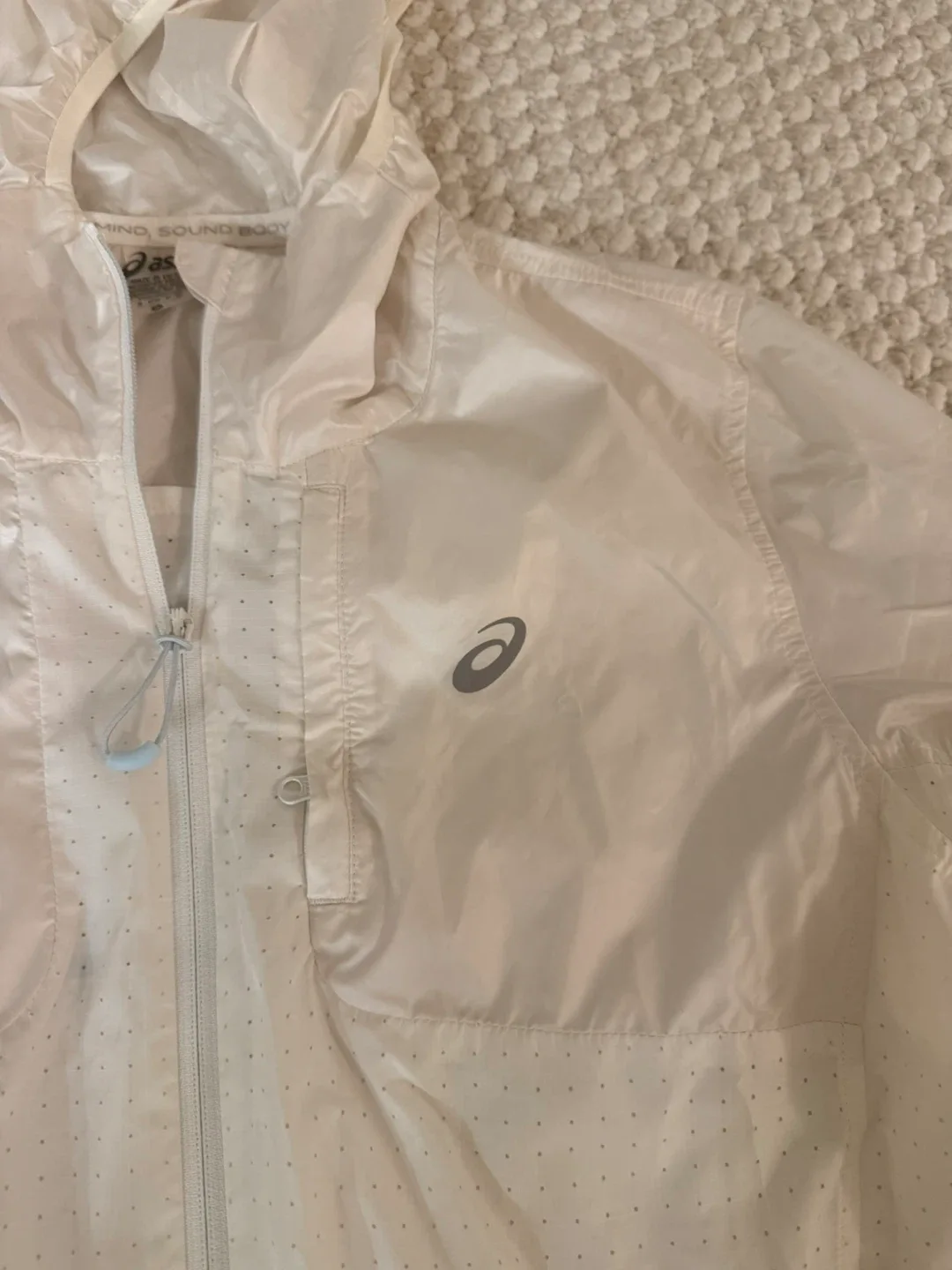Asics Running Jacket - Cream image indicator(4)