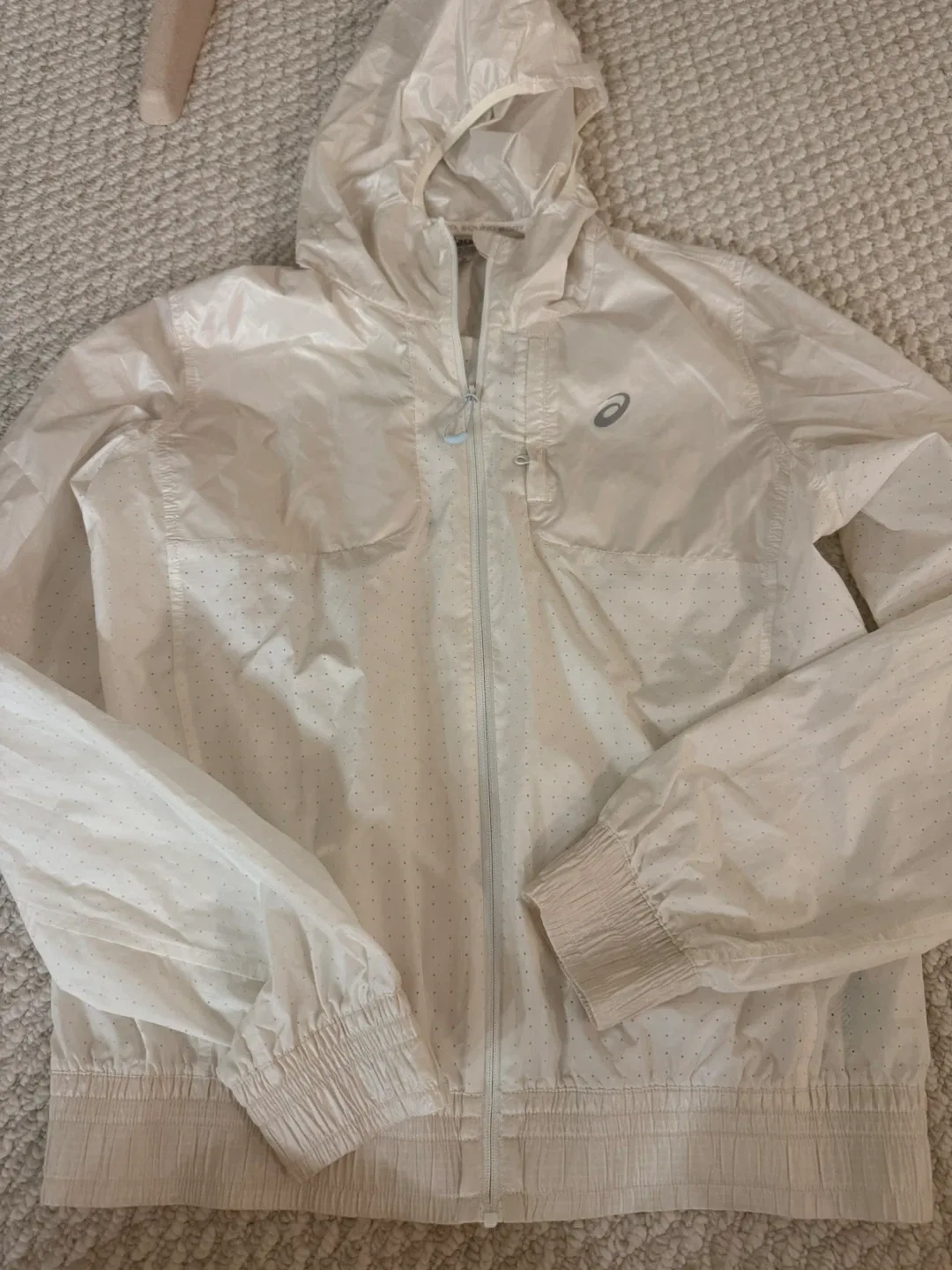 Asics Running Jacket - Cream image indicator(3)