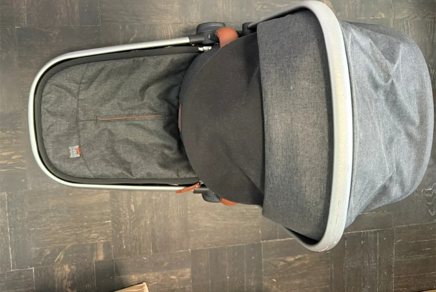 Silver Cross Bassinet image indicator(3)