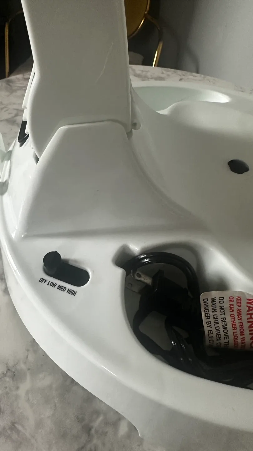 Hot & Hotter Extra Large 2500 Ceramic Ionic Hood Dryer image indicator(5)