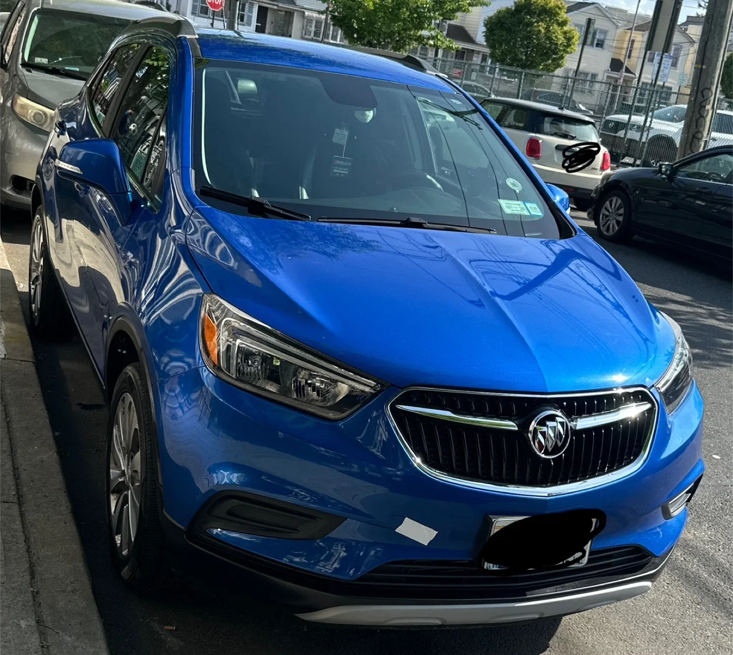 2017 Buick Encore SUV - Blue image indicator(2)
